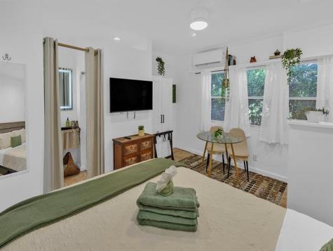 1944 NE 5th Street Deerfield Beach FL 33441