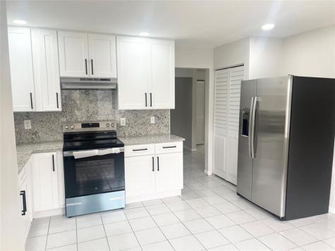 11530-32 NW 43rd Street Coral Springs FL 33065