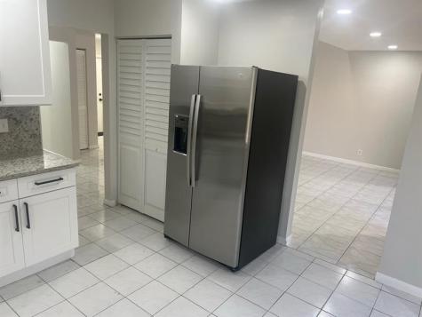 11530-32 NW 43rd Street Coral Springs FL 33065