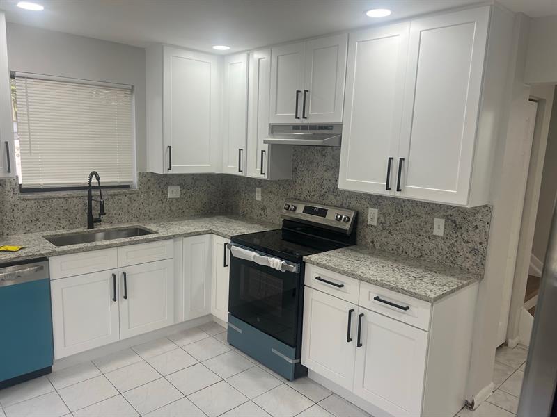 11530-32 NW 43rd Street Coral Springs FL 33065