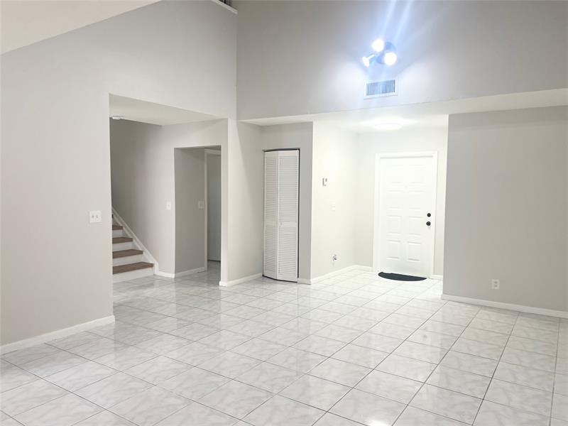 11530-32 NW 43rd Street Coral Springs FL 33065