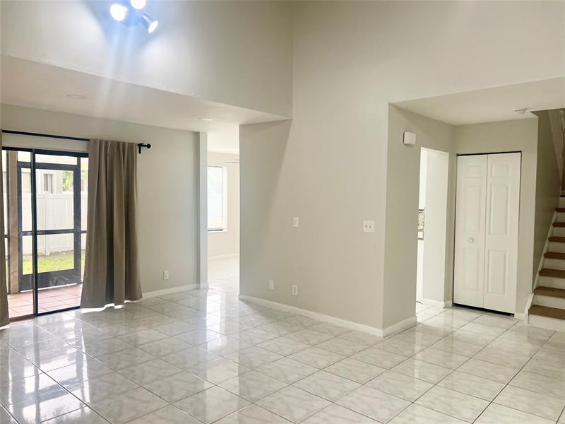 11530-32 NW 43rd Street Coral Springs FL 33065