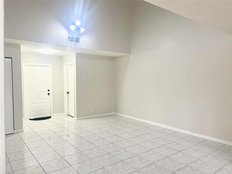 11530-32 NW 43rd Street Coral Springs FL 33065