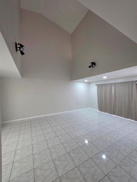 11530-32 NW 43rd Street Coral Springs FL 33065