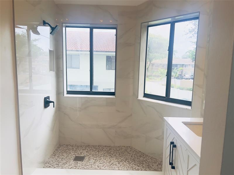 11530-32 NW 43rd Street Coral Springs FL 33065