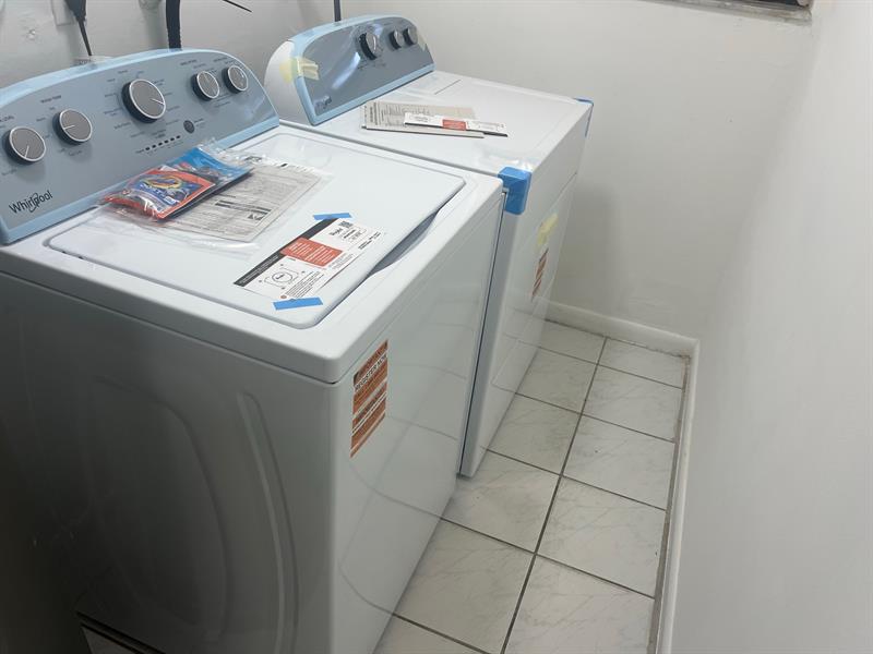 11530-32 NW 43rd Street Coral Springs FL 33065