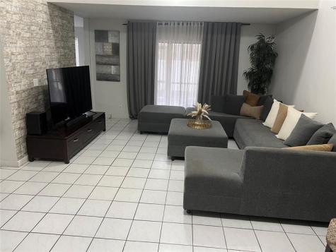 11530-32 NW 43rd Street Coral Springs FL 33065