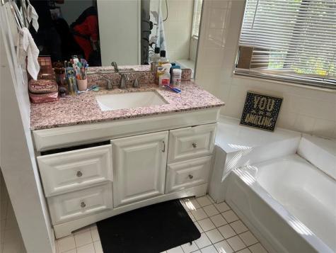 11530-32 NW 43rd Street Coral Springs FL 33065
