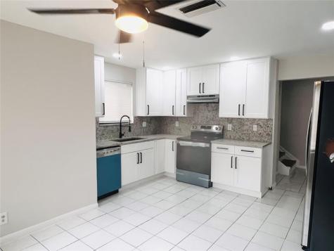 11530-32 NW 43rd Street Coral Springs FL 33065