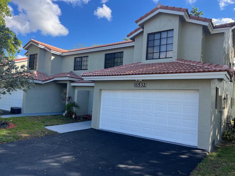 11530-32 NW 43rd Street Coral Springs FL 33065