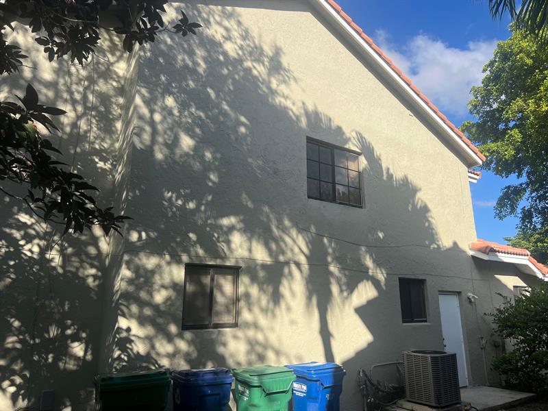 11530-32 NW 43rd Street Coral Springs FL 33065