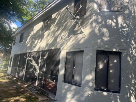 11530-32 NW 43rd Street Coral Springs FL 33065