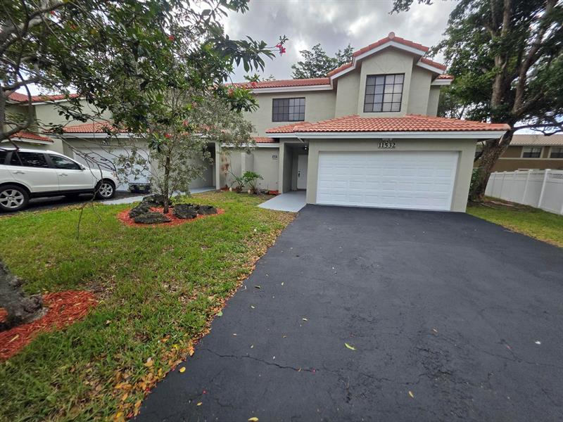 11530-32 NW 43rd Street Coral Springs FL 33065