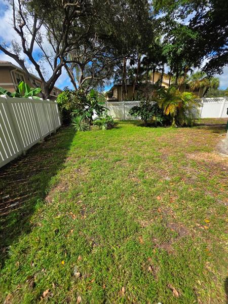 11530-32 NW 43rd Street Coral Springs FL 33065