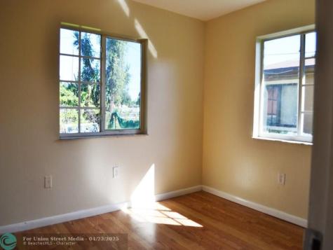 2911 NW 135th Street Opa-Locka FL 33054