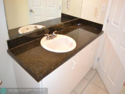 2911 NW 135th Street Opa-Locka FL 33054
