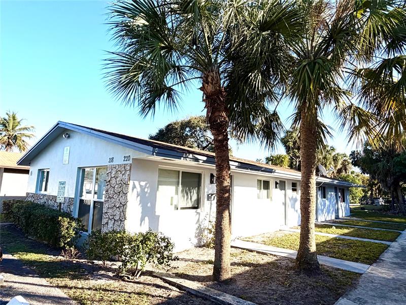 218 SW 1st Court Pompano Beach FL 33060