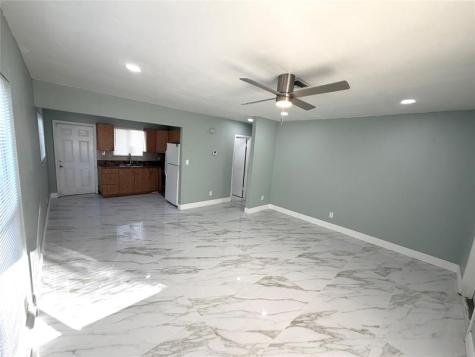 218 SW 1st Court Pompano Beach FL 33060