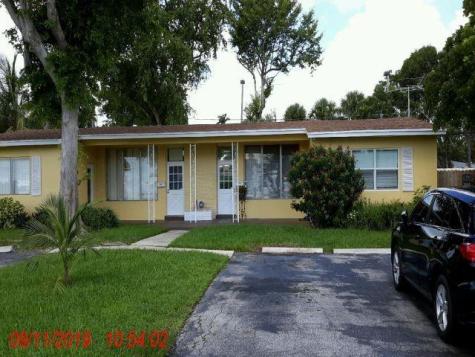2461 NE 20th Avenue Lighthouse Point FL 33064