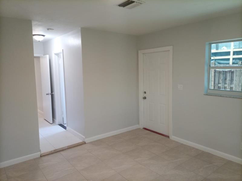 4000 NW Woodside Drive Coral Springs FL 33065