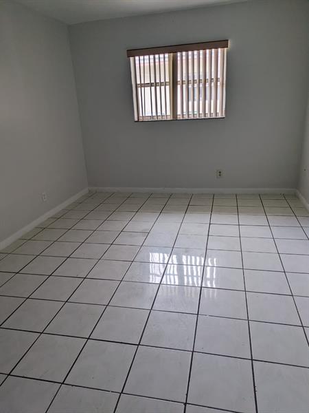 4000 NW Woodside Drive Coral Springs FL 33065