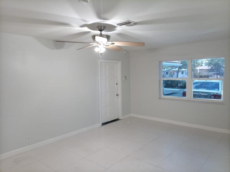 4000 NW Woodside Drive Coral Springs FL 33065