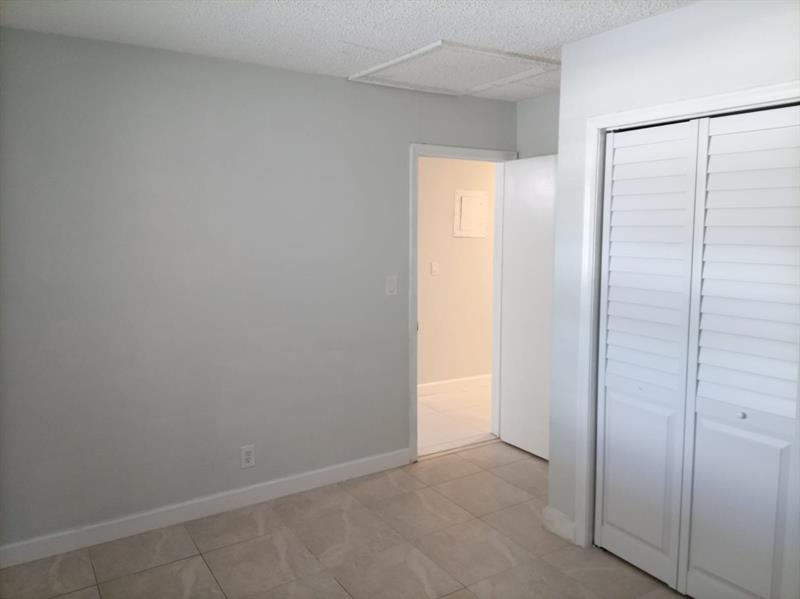 4000 NW Woodside Drive Coral Springs FL 33065