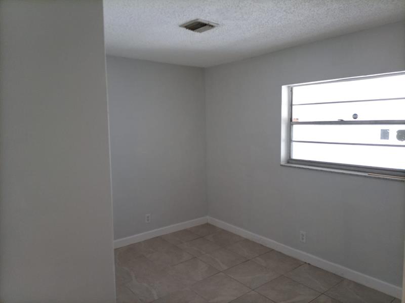 4000 NW Woodside Drive Coral Springs FL 33065