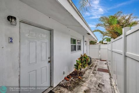 4548 N Ocean Lauderdale By The Sea FL 33313
