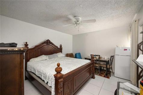1110 S 29th Avenue Hollywood FL 33020