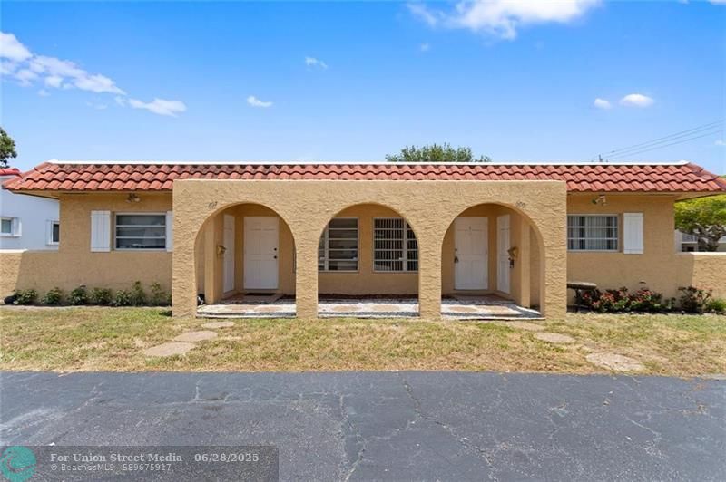 697 Ipswich Street Boca Raton FL 33487