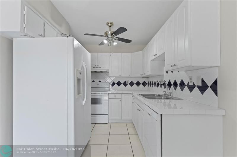 697 Ipswich Street Boca Raton FL 33487