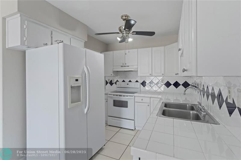 697 Ipswich Street Boca Raton FL 33487