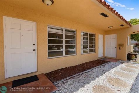 697 Ipswich Street Boca Raton FL 33487