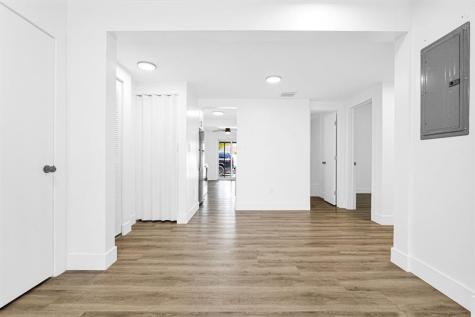 725 81ST Street Miami Beach FL 33141