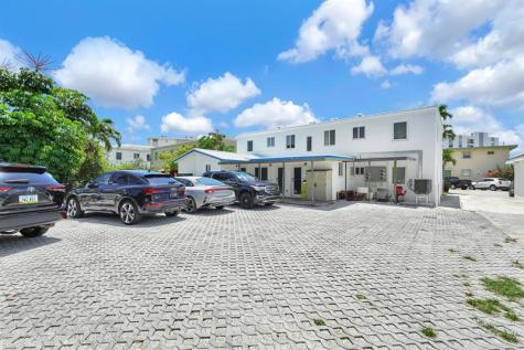 725 81ST Street Miami Beach FL 33141