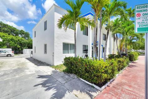 725 81ST Street Miami Beach FL 33141