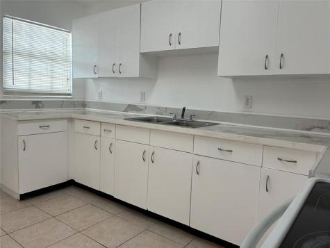 313-321 NW 7th Street Pompano Beach FL 33060