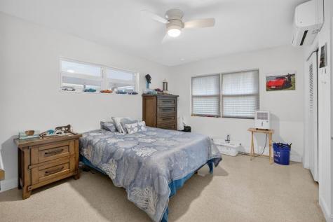 4436 Seagrape Drive Lauderdale By The Sea FL 33308