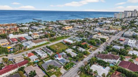 4436 Seagrape Drive Lauderdale By The Sea FL 33308