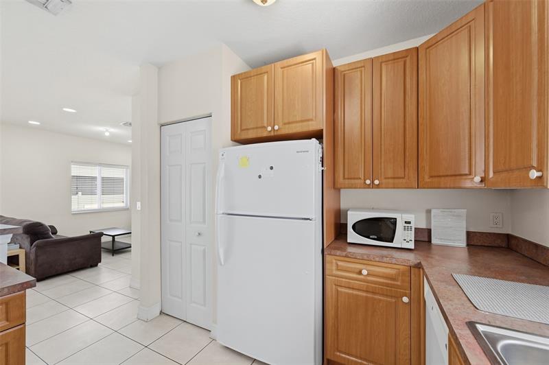 911 NE 12th Avenue Pompano Beach FL 33060