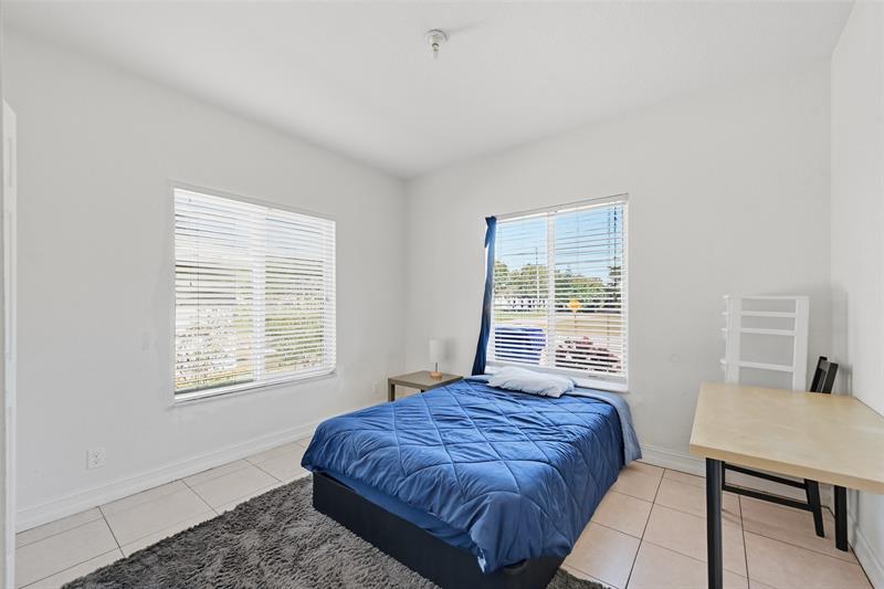 911 NE 12th Avenue Pompano Beach FL 33060