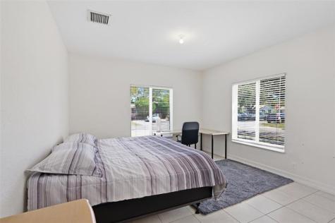 911 NE 12th Avenue Pompano Beach FL 33060