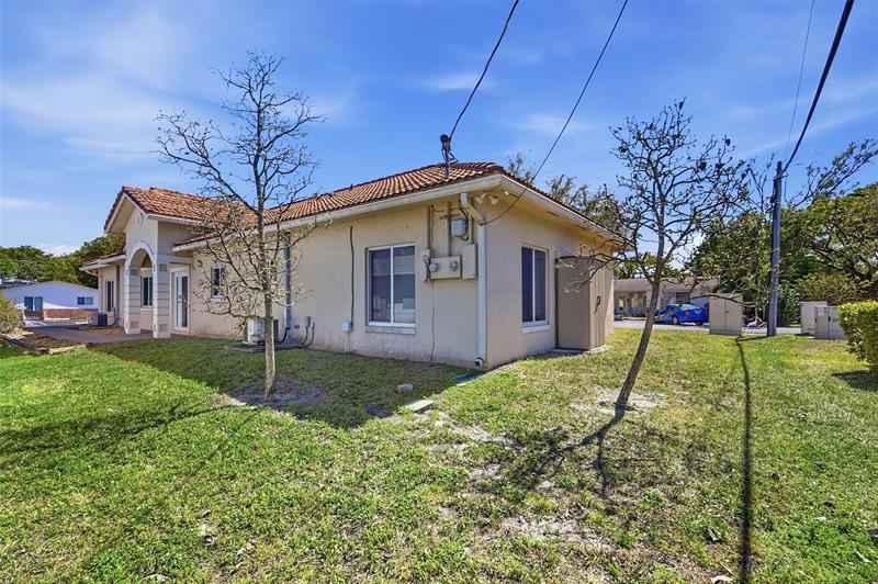 911 NE 12th Avenue Pompano Beach FL 33060