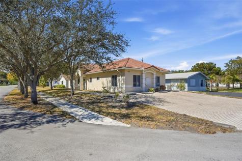 911 NE 12th Avenue Pompano Beach FL 33060