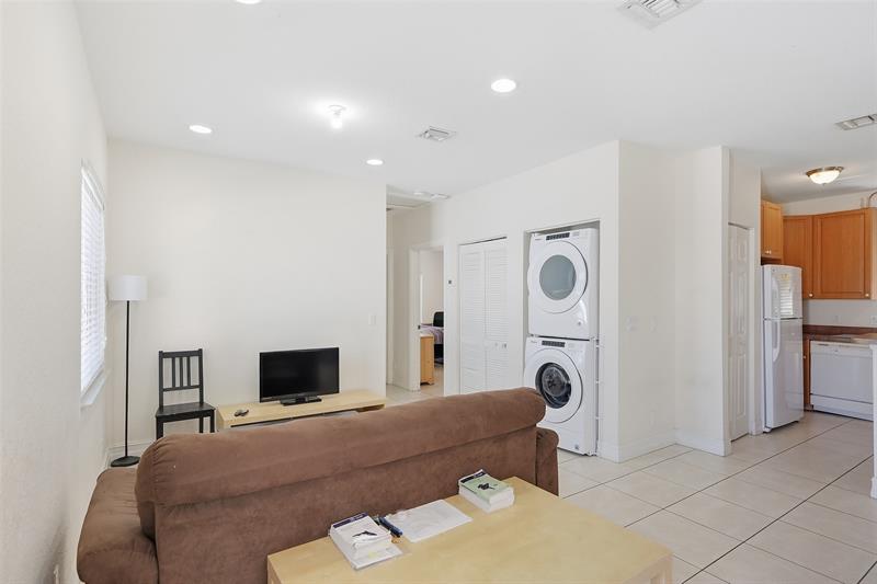 911 NE 12th Avenue Pompano Beach FL 33060