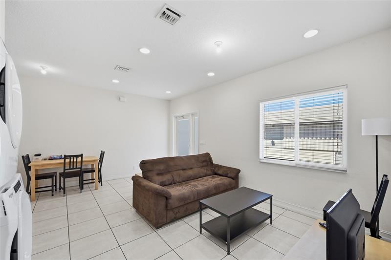 911 NE 12th Avenue Pompano Beach FL 33060