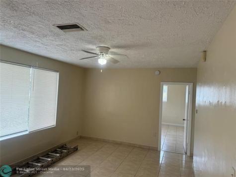 2986 NW 91st Street Miami FL 33147