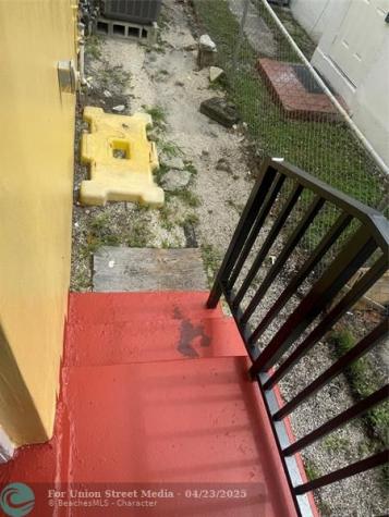 2986 NW 91st Street Miami FL 33147