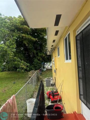 2986 NW 91st Street Miami FL 33147